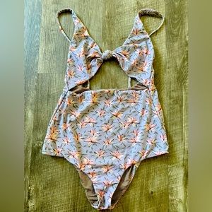 Acacia indies size L